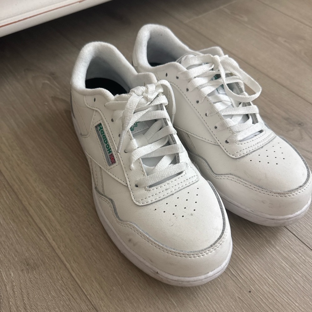 Reebok Classic White Sneakers - Picture 11 of 11